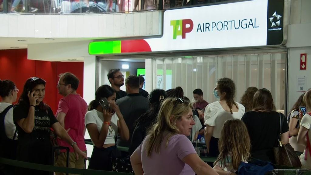 Caos no aeroporto de Lisboa: TAP reconhece que problema vai permanecer