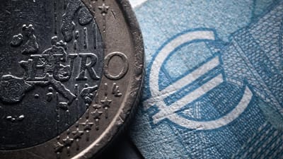 Euro quase igual ao dólar: há décadas que a Europa não era tão barata para os norte-americanos - TVI