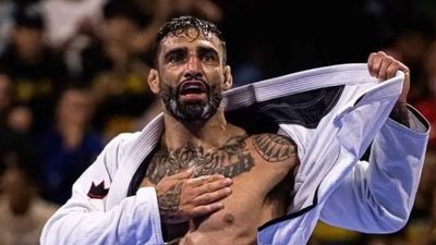 Campeão mundial de jiu-jitsu em morte cerebral após ser baleado por polícia militar durante concerto no Brasil - TVI