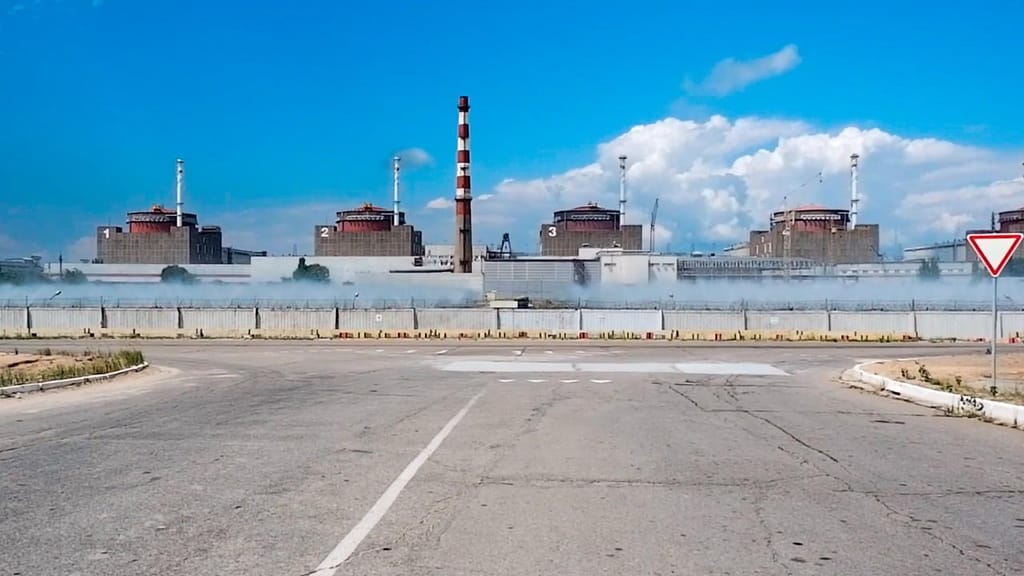Central nuclear de Zaporizhzhia (Ministério da Defesa da Rússia/AP)