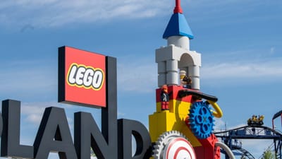 Acidente em montanha-russa na Legolândia da Alemanha faz 34 feridos - TVI