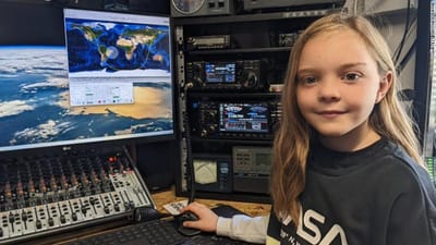 Menina de 8 anos conversa com astronauta da EEI através de rádio amador - TVI