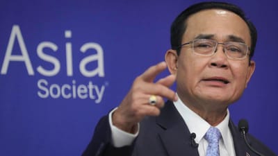Primeiro-ministro tailandês suspenso pelo Tribunal Constitucional do país - TVI
