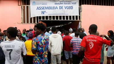 Eleições em Angola: MPLA perde um milhão de votos face a 2017 (quase todos para a UNITA) - TVI