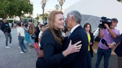 Marcelo encontra Sarah Ferguson na Feira do Livro de Lisboa - TVI