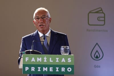 Costa acusa PSD de paternalismo e diz que medidas do Governo são superiores - TVI