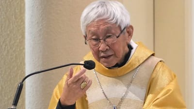 Julgamento de cardeal Zen devido a fundo para manifestantes arranca em Hong Kong - TVI