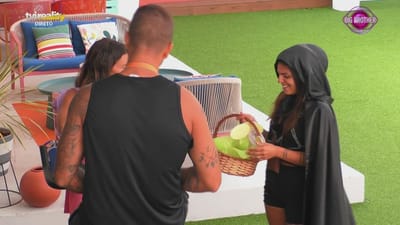 Tatiana Boa Nova atribui maças envenenadas aos concorrentes! - Big Brother