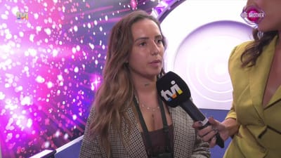 Veja as primeiras reações de Juliana Vieira após a expulsão - Big Brother