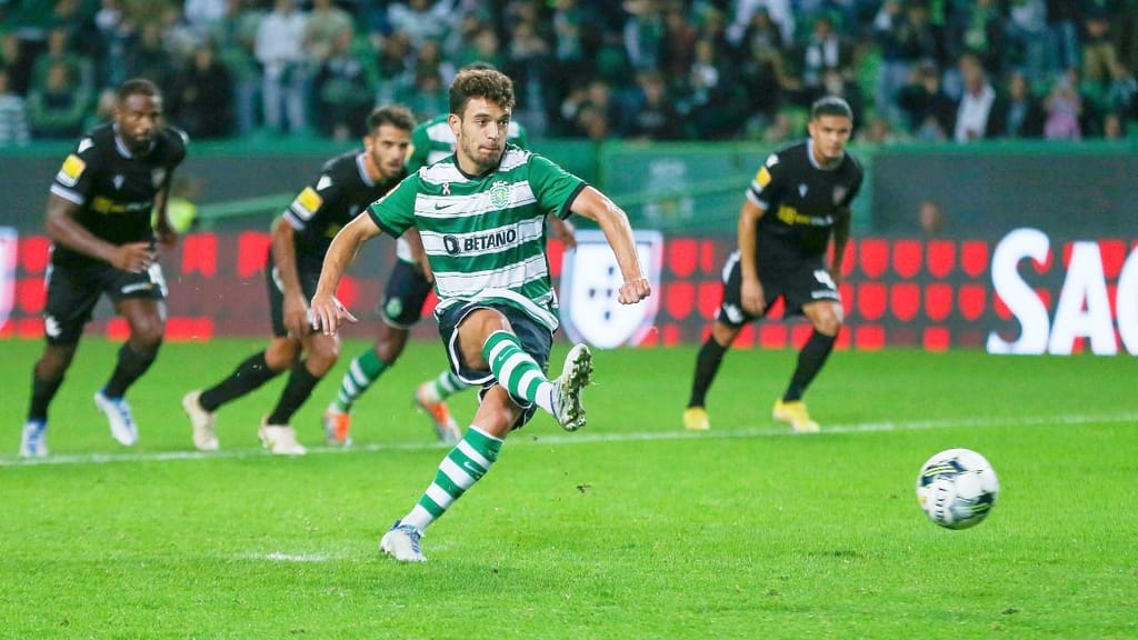 Pedro Gonçalves fez o 3-1 no Sporting-Casa Pia, de penálti