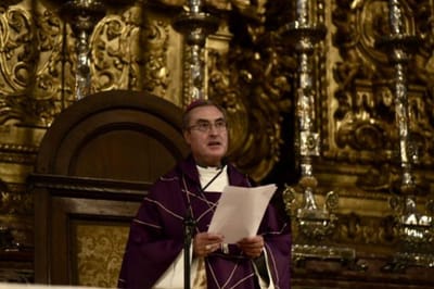 Bispo do Porto entrega lista de nomes de padres abusadores à PGR - TVI