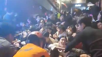 Multidão esmagada durante celebração de Halloween na Coreia do Sul. Há pelo menos 151 mortos - TVI