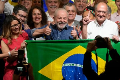 Lula da Silva toma hoje posse como 39.º presidente do Brasil - TVI