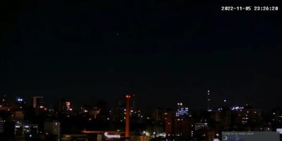 Pilotos de avião avistam "luzes não identificadas" no céu em Porto Alegre e foi tudo gravado - TVI