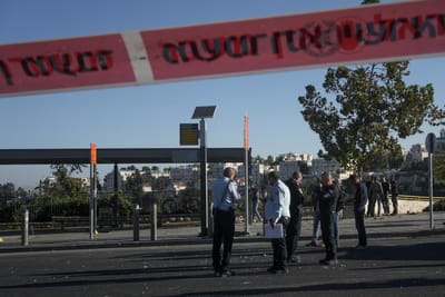 Um morto e 15 feridos após duas explosões em Jerusalém - TVI