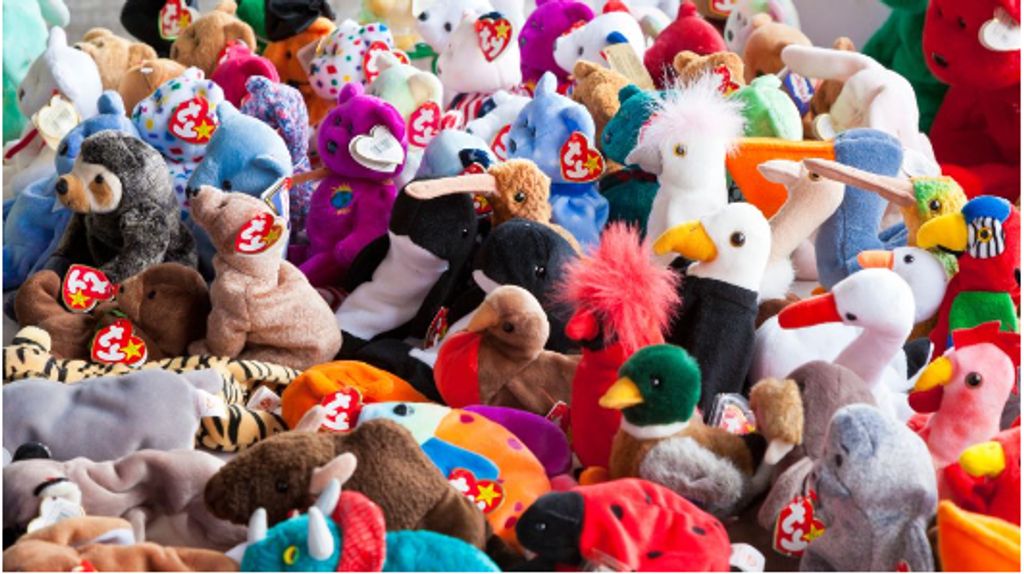 Mesmo a tempo do Natal, relembrámos os brinquedos mais vendidos nos últimos 70 anos (CNN Internacional)