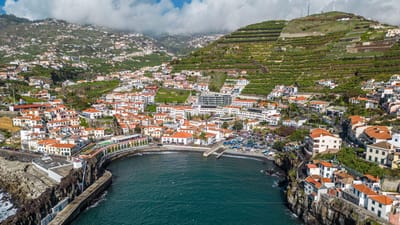 Parlamento da Madeira vai constituir comissão de inquérito sobre alegadas "obras inventadas" - TVI