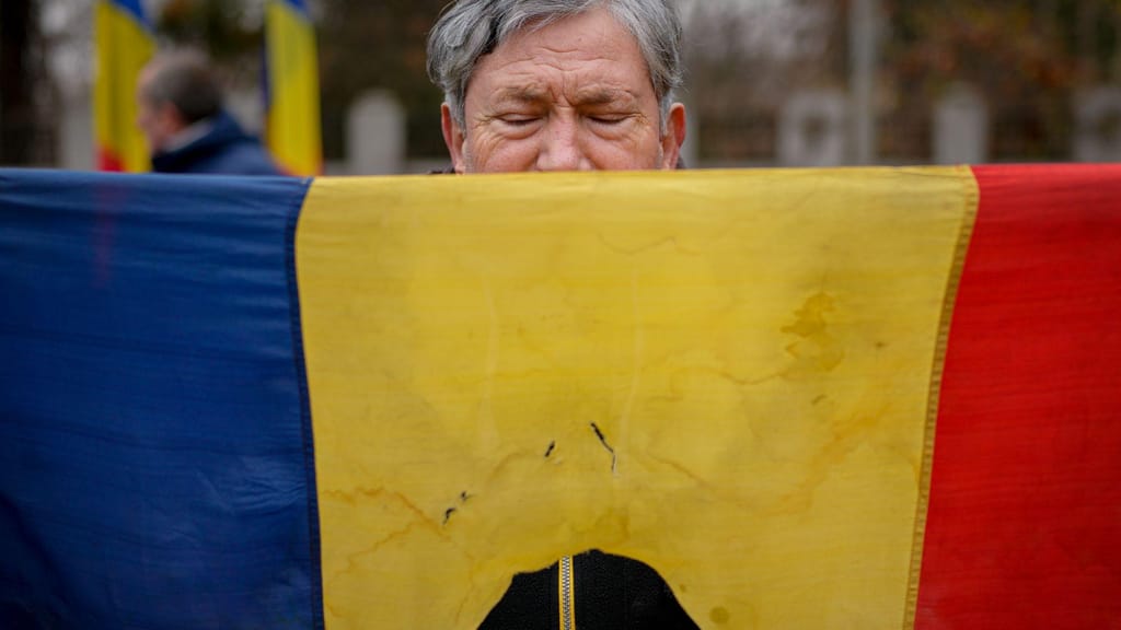Bandeira da Roménia (AP Photo/Vadim Ghirda)