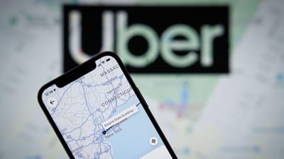Uber vai pagar 163 milhões de euros a milhares de taxistas e motoristas na Austrália - TVI