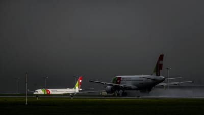 Falhas graves no controlo de tráfego aéreo no Porto e em Ponta Delgada - TVI