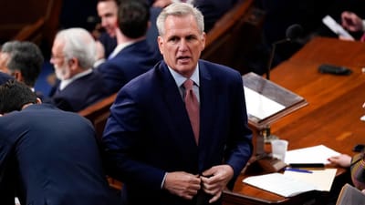 Ucrânia, Trump e os "never Kevins": porque é que Kevin McCarthy ainda não foi eleito líder da Câmara dos Representantes? - TVI