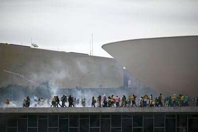 Do ADN às redes sociais: como as autoridades brasileiras se preparam para identificar os invasores de Brasília - TVI