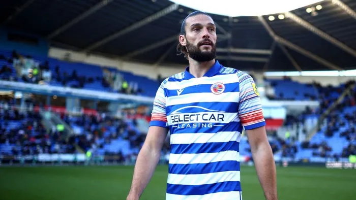 Andy Carroll revela relatos de abusos sofridos por futebolistas «muito conhecidos»