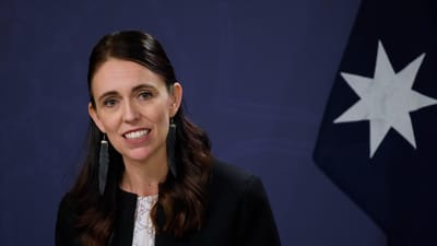 Jacinda Ardern anuncia demissão do cargo de primeira-ministra da Nova Zelândia - TVI