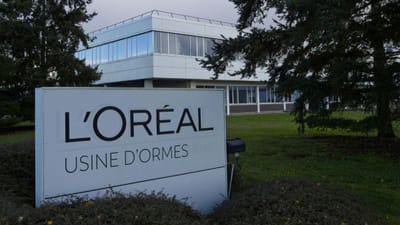 Infarmed ordena retirada do mercado de cosméticos da L'Oréal com ingrediente proibido - TVI