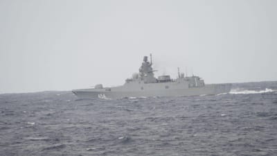 Navio russo com míssil hipersónico passou na costa portuguesa - TVI