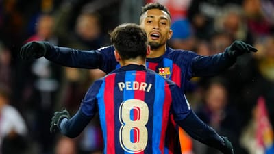 VÍDEO: Barcelona vence com golo de Pedri e segue na liderança - TVI