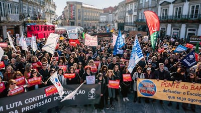 Greves por distrito nas escolas terminam esta quarta-feira com manifestação no Porto. Só continua o STOP - TVI