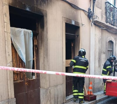 "São camaratas autênticas". Beliches terão impedido a fuga dos residentes no rés-do-chão que ardeu em Lisboa - TVI