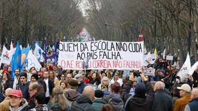Parecer da PGR não detém S.TO.P.: sindicato dos professores mantém pré-aviso de greve até 10 de março - TVI