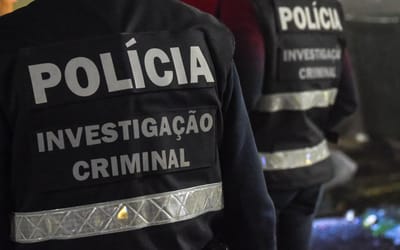 Pelo menos quatro detidos em operação contra criminalidade violenta em Lisboa - TVI
