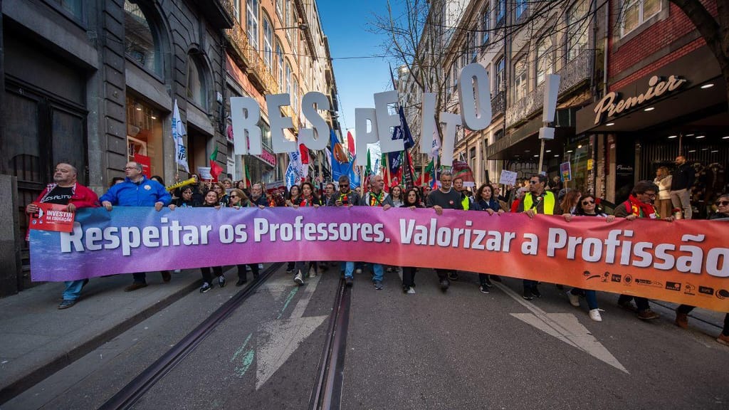 Manifestação de professores no Porto (Lusa/RUI MANUEL FARINHA)
