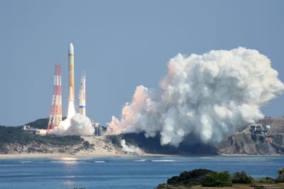 Nova nave espacial do Japão fracassa no lançamento inaugural - TVI