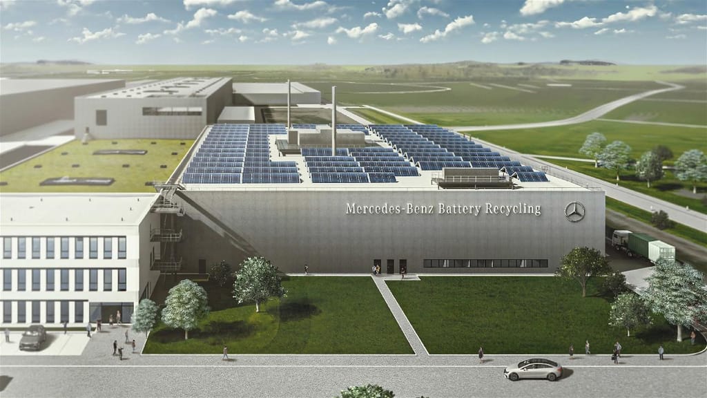 Fábrica de reciclagem de baterias elétricas na Alemanha (foto: Mercedes-Benz)
