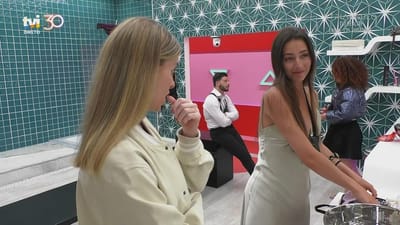 As aliadas Alice e Mariana criticam os restantes concorrentes! «Ela não tem hipóteses comigo» - Big Brother