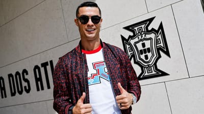 Ronaldo em grande estilo: a chegada dos jogadores à Cidade do Futebol - TVI