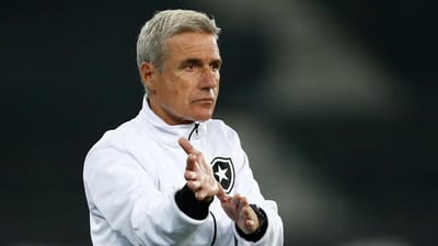 VÍDEO: Botafogo de Luís Castro vence e vai à final da Taça Rio - TVI