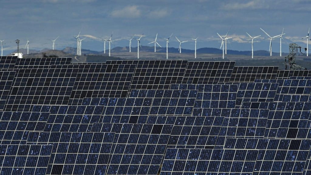Energia solar e eólica (foto: Alvaro Barrientos/AP)
