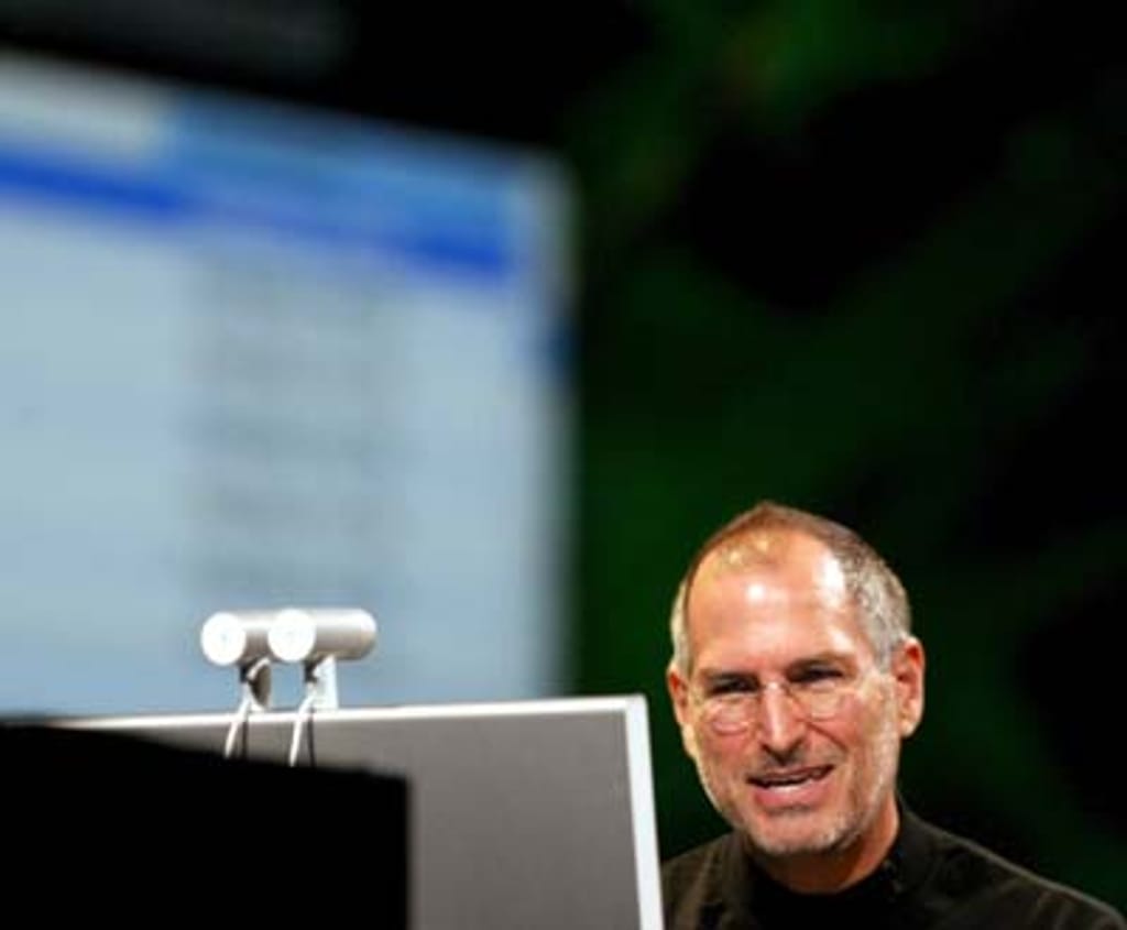 Steve Jobs apresenta novidades da Apple (foto Lusa)