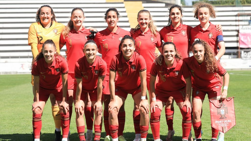 Seleção portuguesa feminina de sub-19 (FOTO: FPF)