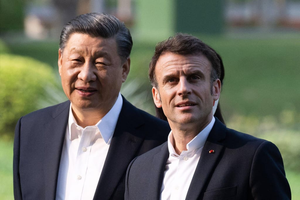 Macron e von der Leyen com Xi Jiping na China