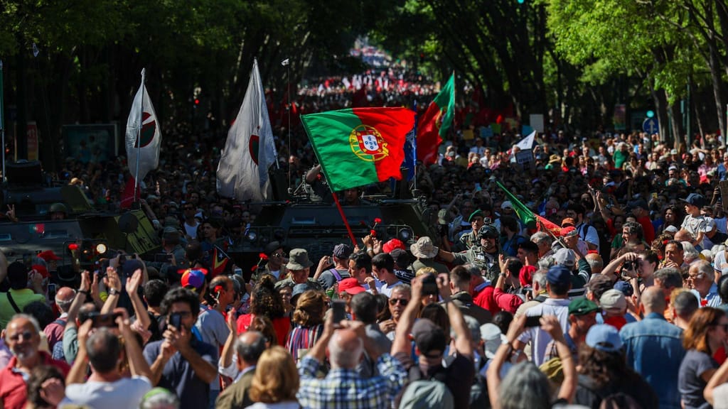 Desfile do 25 de abril (Lusa/José Sena Goulão)