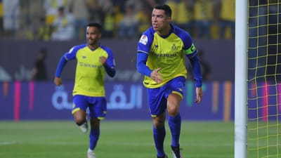 Nem no banco: Ronaldo falha primeiro jogo desde a estreia no Al Nassr - TVI