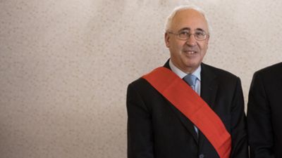 Morreu o antigo presidente do Supremo Tribunal Administrativo António Calhau - TVI