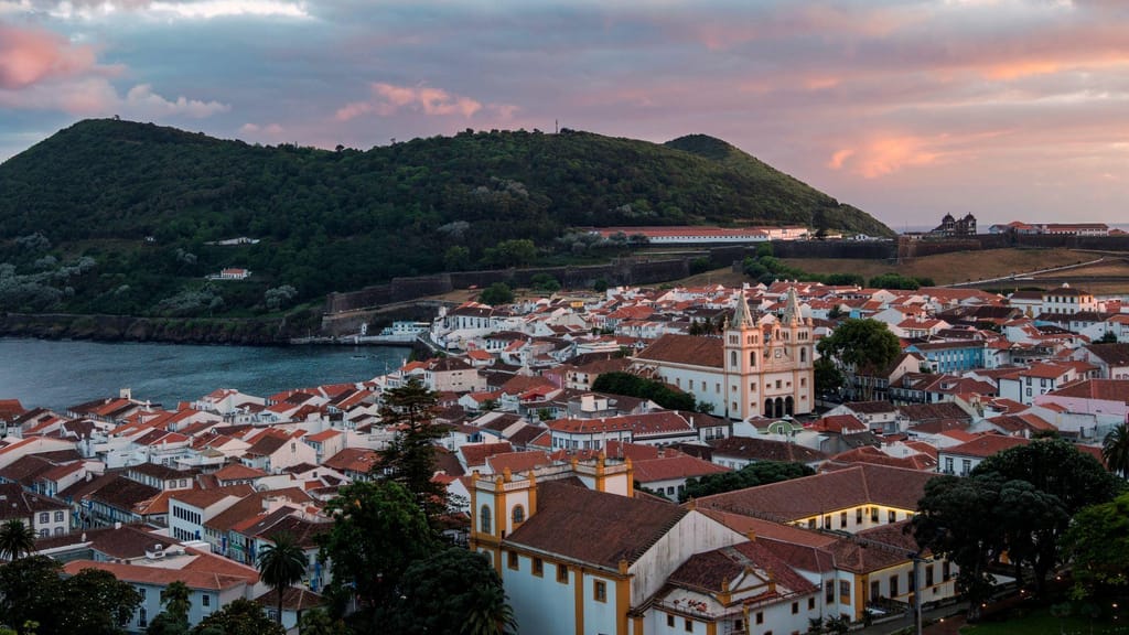 Angra do Heroísmo. (Martin Zwick/ Getty Images)