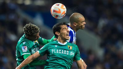 Pepe acusa jogador do Famalicão: «Chamou-me macaco e o árbitro ouviu» - TVI